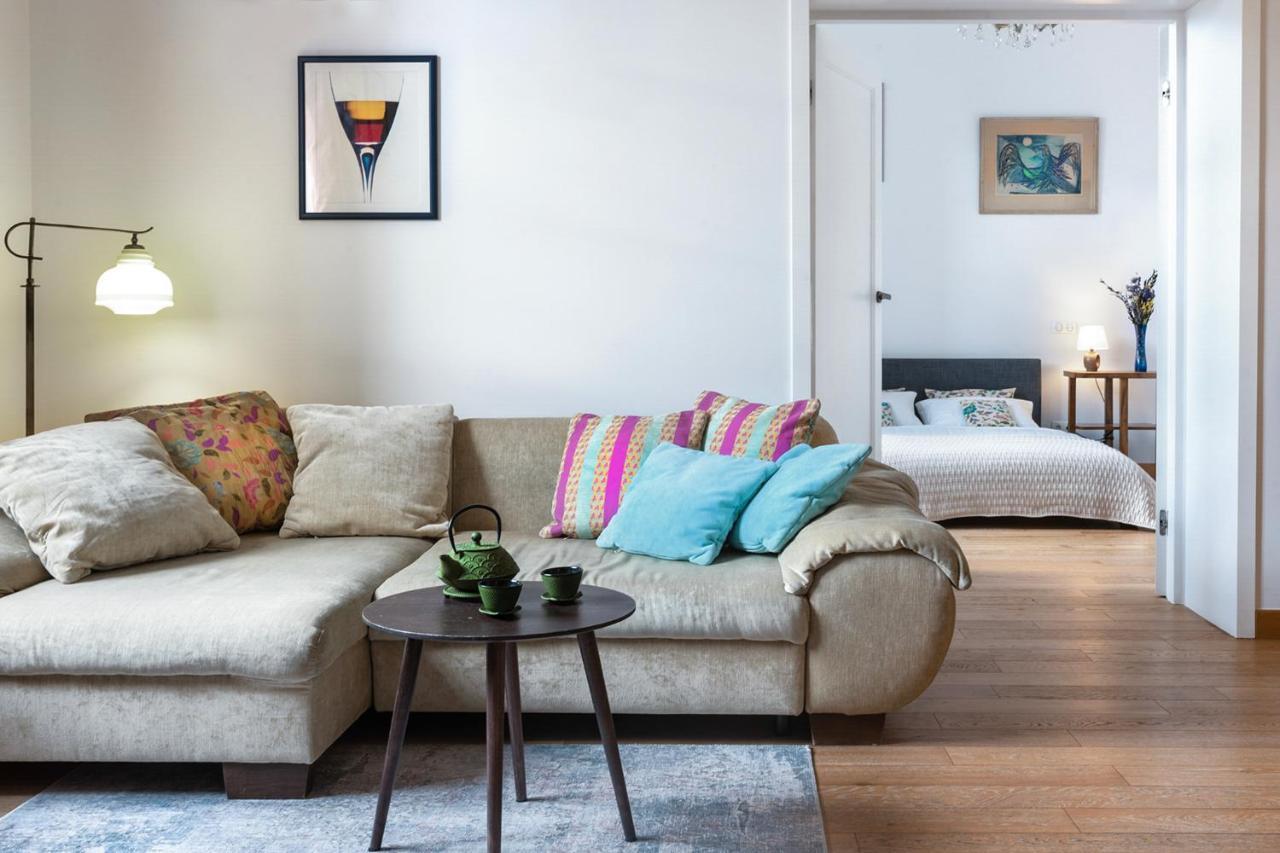 Grand Theatre Premium Apartment. Super Central. Варшава Экстерьер фото